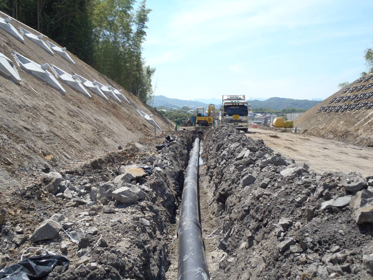 近畿道紀勢線岩崎地区他舗装工事